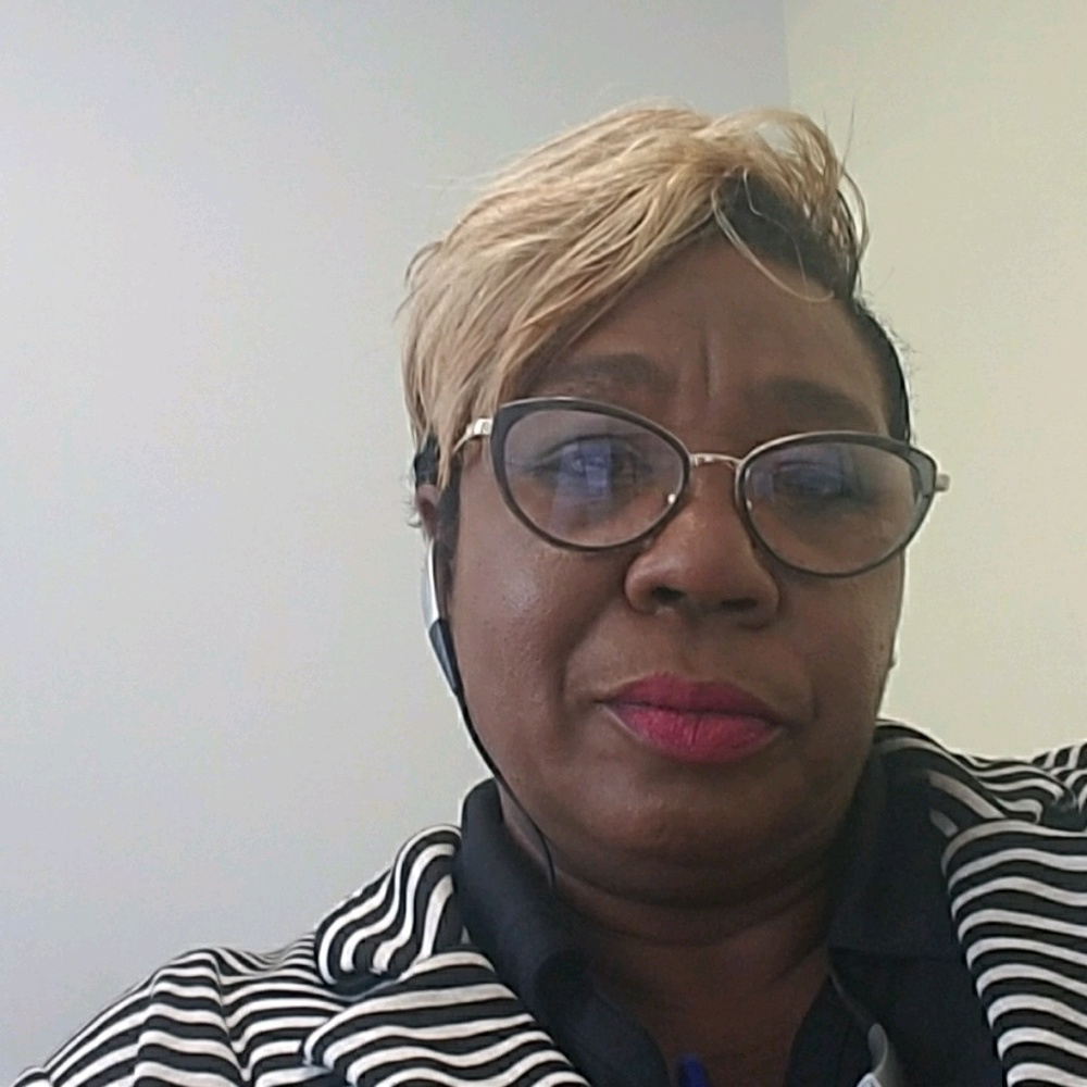 Meet your Posher, Annette